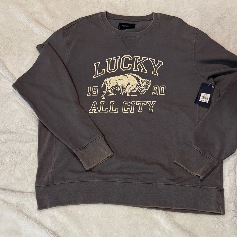 Lucky 🍀 Brand Men's Gray Graphic Crewneck Sweater